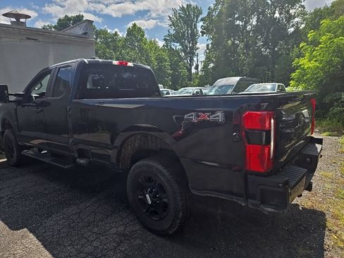Used 2024 Ford F250 XL w/ STX Appearance Package AWD/4WD image 4
