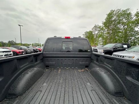 Used 2021 Ford F150 Lariat w/ Equipment Group 502A High AWD/4WD image 16