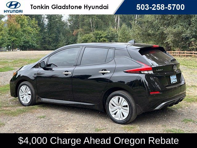 Used 2025 Nissan Leaf S FWD image 7