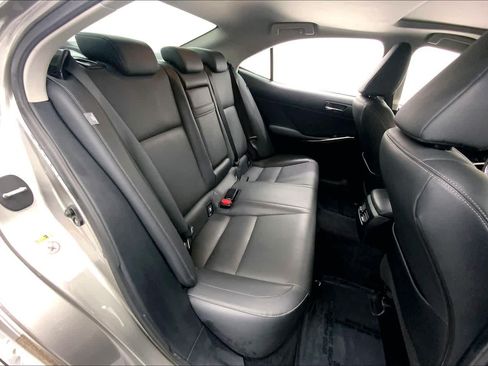 Used 2014 Lexus IS 250 RWD image 13