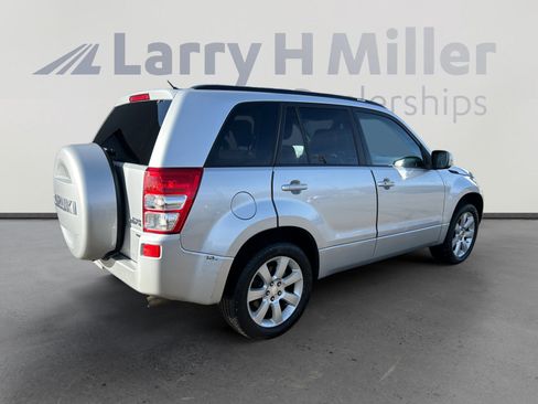 Used 2010 Suzuki Grand Vitara Limited image 6