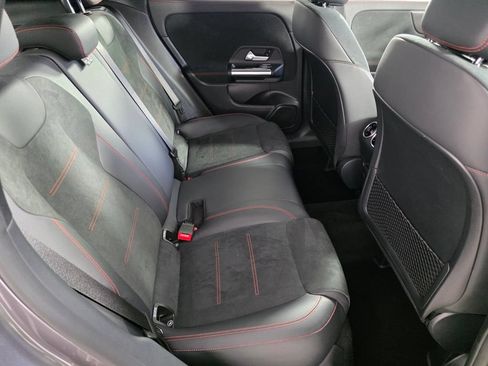 Certified 2023 Mercedes-Benz GLA 250 image 24