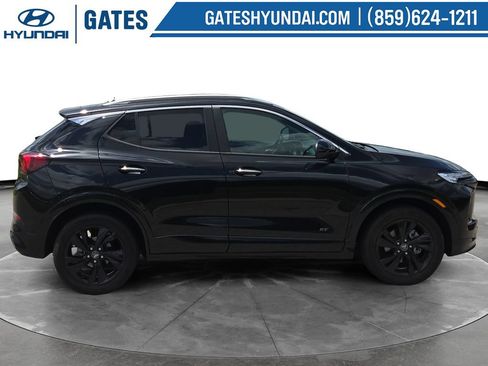 Used 2025 Buick Encore GX Sport Touring FWD image 3