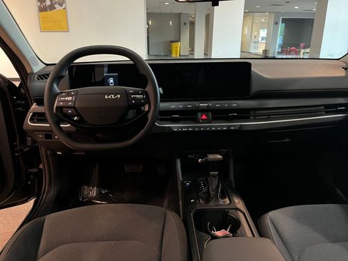 Used 2025 Kia K4 FWD image 33