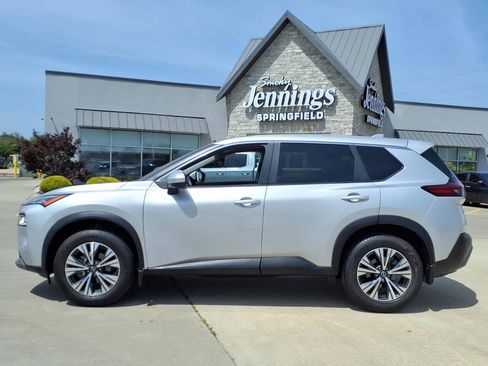 Used 2023 Nissan Rogue SV AWD/4WD image 1