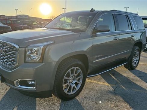 Used 2019 GMC Yukon Denali w/ Enhanced Security Package image 4