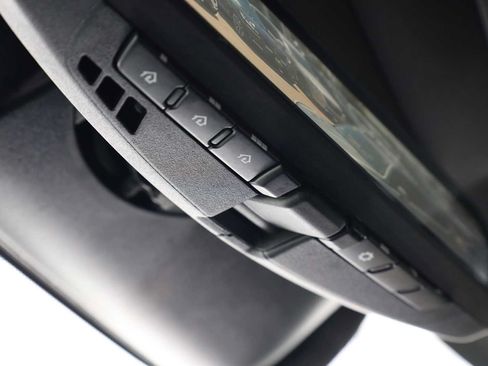 Used 2022 Toyota Tundra Capstone AWD/4WD image 36