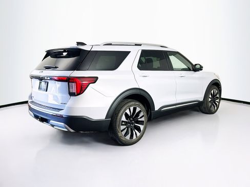 Used 2025 Ford Explorer Platinum w/ LUX Leather Package image 9