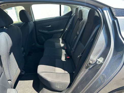 Used 2020 Nissan Sentra SV FWD image 17