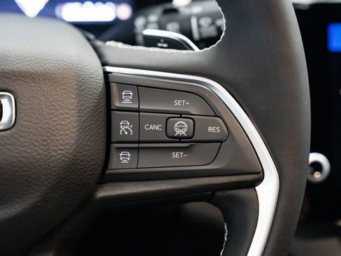 New 2026 Jeep Grand Cherokee 4WD image 15