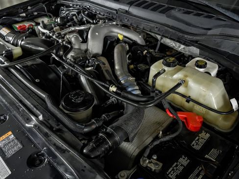 Used 2022 Ford F350 XLT w/ XLT Premium Package image 47