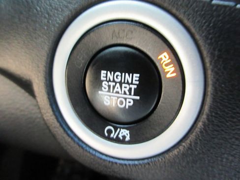 Used 2022 Dodge Charger Scat Pack RWD image 29