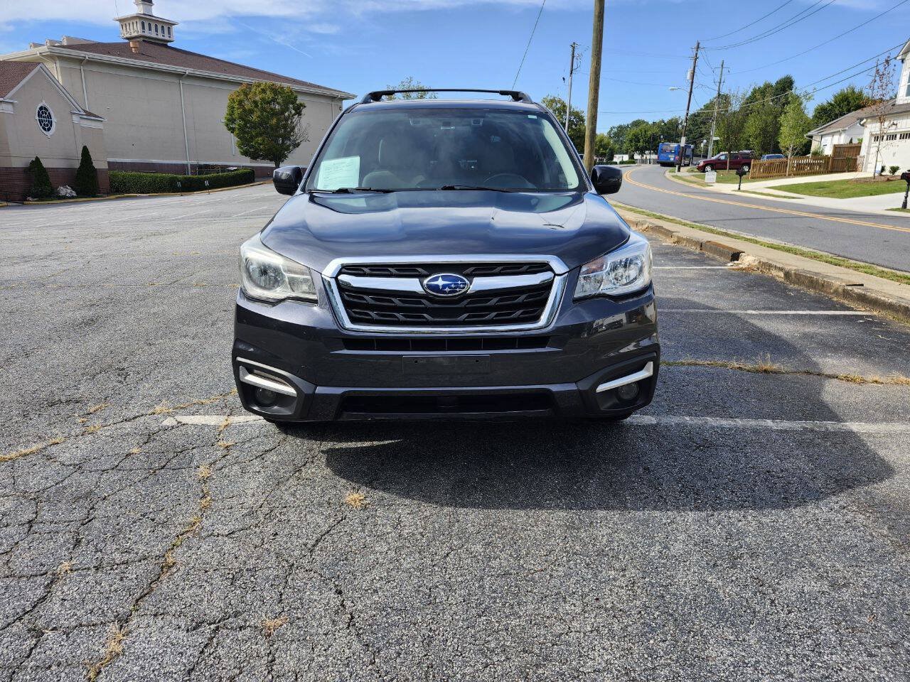 Used 2017 Subaru Forester 2.5i Premium AWD/4WD image 2