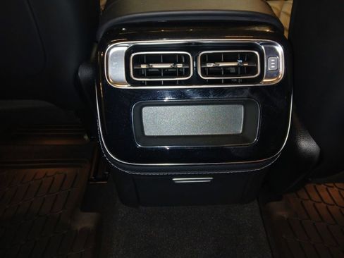 Used 2023 Mercedes-Benz S 580 4MATIC Sedan image 17