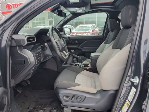 Used 2024 Toyota Tacoma TRD Off-Road w/ TRD Off Road Upgrade Package image 18