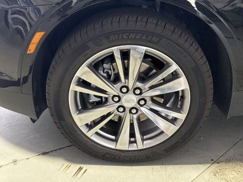 Used 2024 Cadillac XT5 Premium Luxury FWD image 13