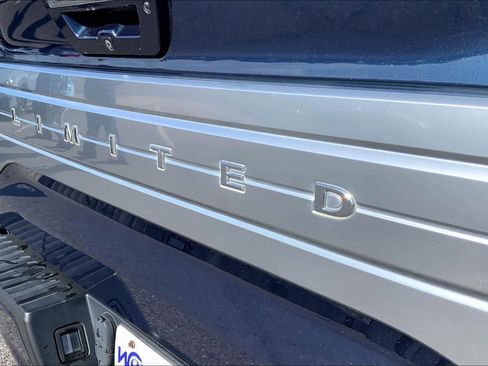 Used 2016 Ford F150 Limited w/ Trailer Tow Package image 9