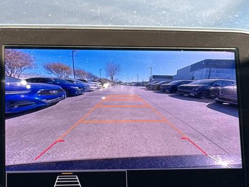 Used 2023 Chevrolet Malibu LT image 31