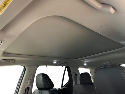 New 2026 Honda Pilot Touring image 24