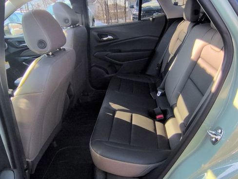 New 2026 Chevrolet Trax ACTIV w/ Sunroof Package image 25