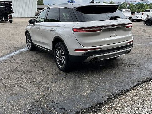 Used 2022 Lincoln Corsair FWD image 5