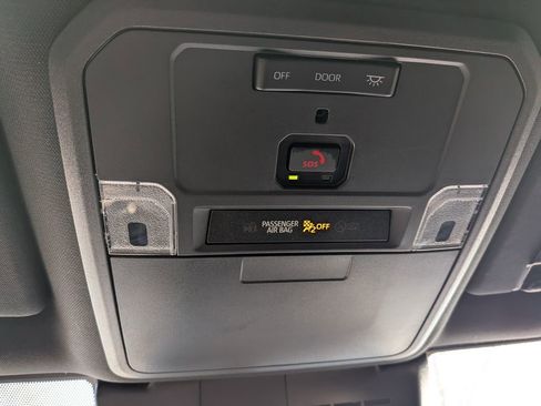 Used 2025 Toyota Tacoma TRD Sport image 20