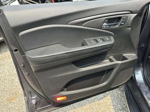 Used 2022 Honda Pilot EX-L image 14