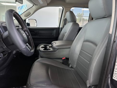 Used 2017 RAM 1500 Tradesman AWD/4WD image 9