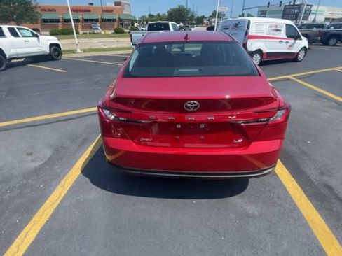 Used 2025 Toyota Camry LE FWD image 9