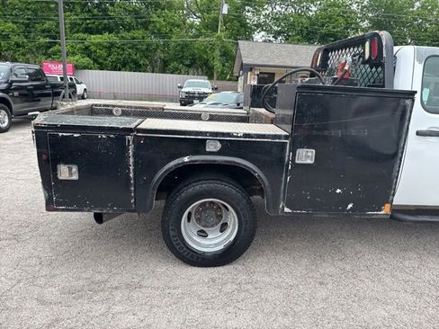 Used 2014 Chevrolet Silverado 3500 W/T w/ Skid Plate Package image 16