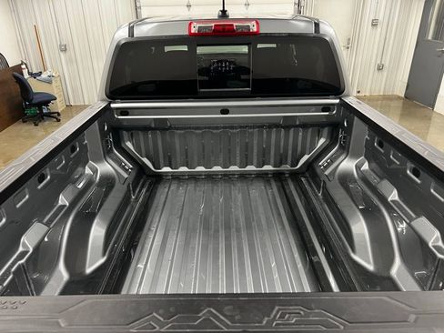 New 2026 GMC Canyon Elevation w/ Convenience Package image 7