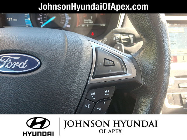 Used 2018 Ford Fusion SE w/ Fusion SE Technology Package FWD image 26