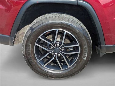 Used 2019 Jeep Grand Cherokee Trailhawk AWD/4WD image 28