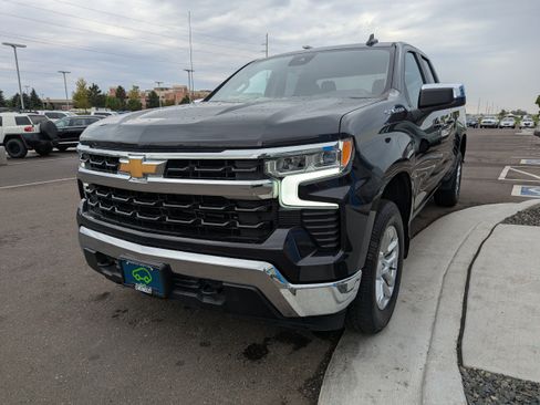 Certified 2024 Chevrolet Silverado 1500 LT AWD/4WD image 7