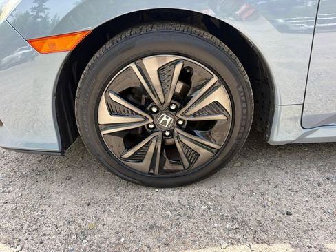 Used 2019 Honda Civic EX image 31