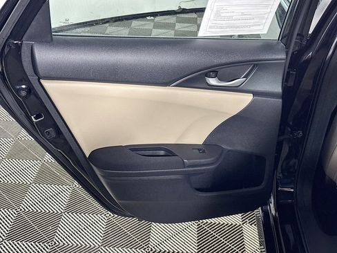 Used 2016 Honda Civic EX image 19
