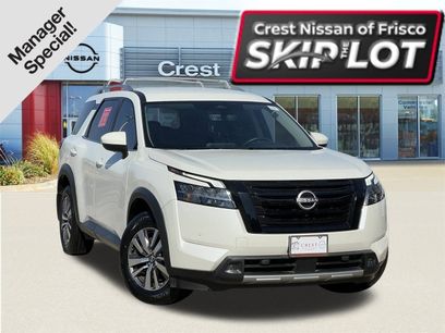 Certified 2023 Nissan Pathfinder SL w/ Black Appearance Package