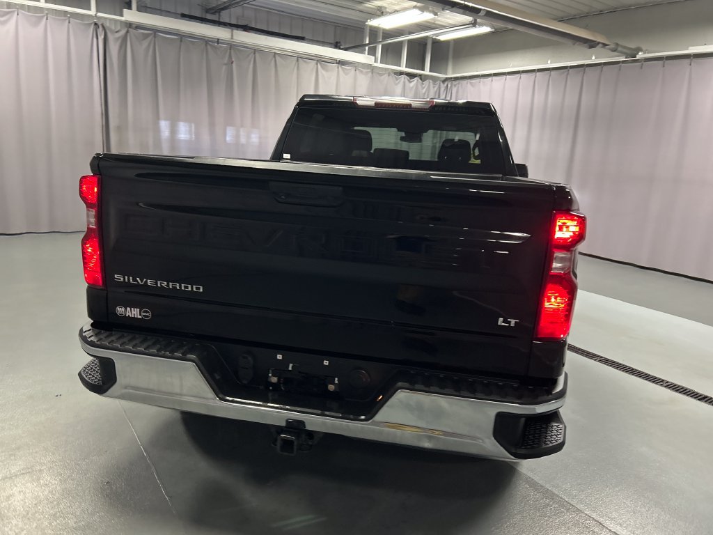 Used 2022 Chevrolet Silverado 1500 LT w/ Work Truck Package AWD/4WD image 6