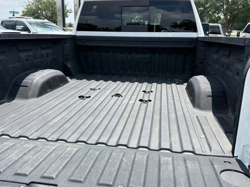 Used 2025 GMC Sierra 2500 Denali AWD/4WD image 28