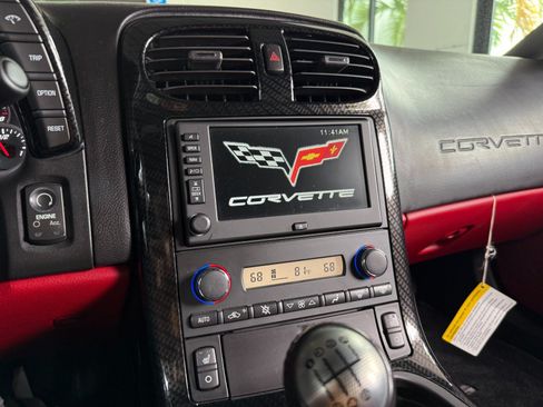 Used 2007 Chevrolet Corvette Z06 w/ Preferred Equipment Group RWD image 36