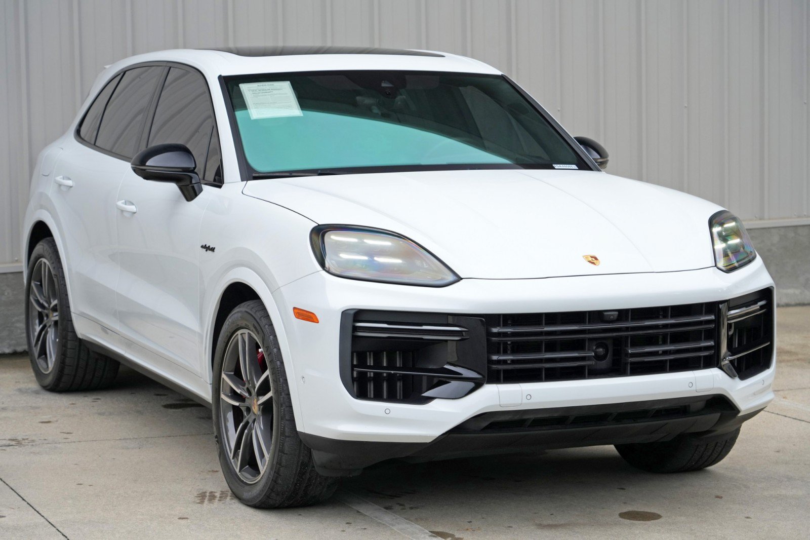 Used 2024 Porsche Cayenne Turbo AWD/4WD image 62