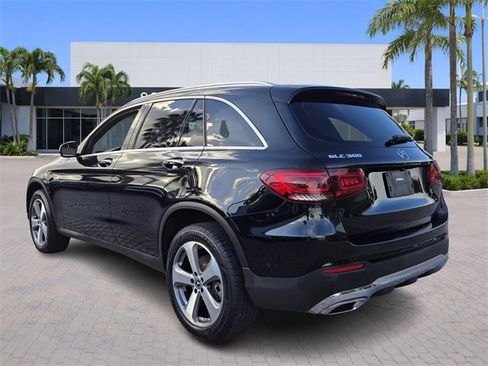 Used 2021 Mercedes-Benz GLC 300 image 5