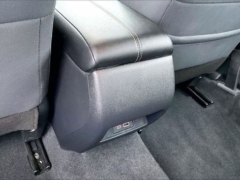 Used 2024 Nissan Altima 2.5 SV image 32