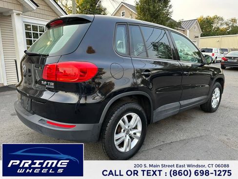 Used 2013 Volkswagen Tiguan S image 7