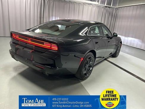 New 2026 Dodge Charger R/T AWD/4WD image 7