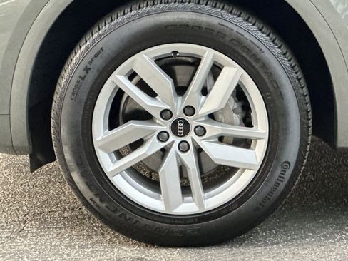 Used 2023 Audi Q5 2.0T Premium w/ Convenience Package image 26