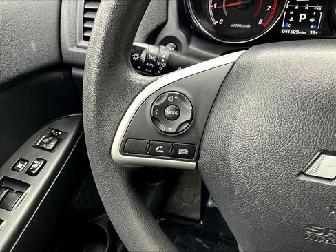 Used 2024 Mitsubishi Outlander Sport ES image 23