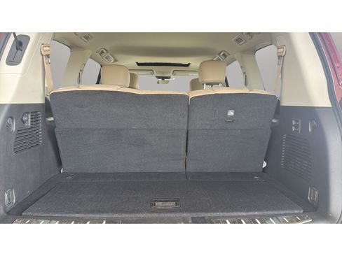 Used 2024 Nissan Armada Platinum w/ Captain's Chairs Package AWD/4WD image 12