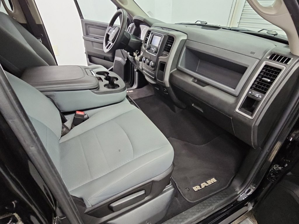Used 2019 RAM 1500 Tradesman w/ Tradesman SXT Package AWD/4WD image 34