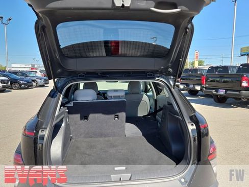 Used 2024 Hyundai Kona SEL image 29